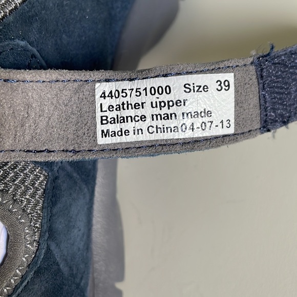 Dansko memory foam, blue sperry top slider shoes.Velcro strap size 39 (8) - Picture 7 of 8